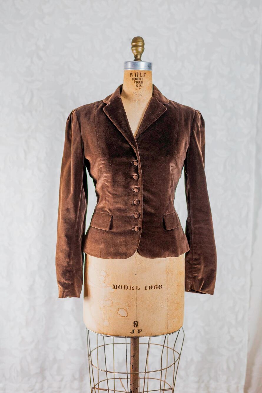 Vintage 1980s Ralph Lauren Chocolate Brown Velvet Blazer, Equestrian Jacket SZ 6